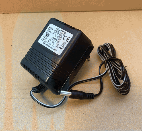 Зарядное устройство (блок питания) для шуруповертов 14,4V